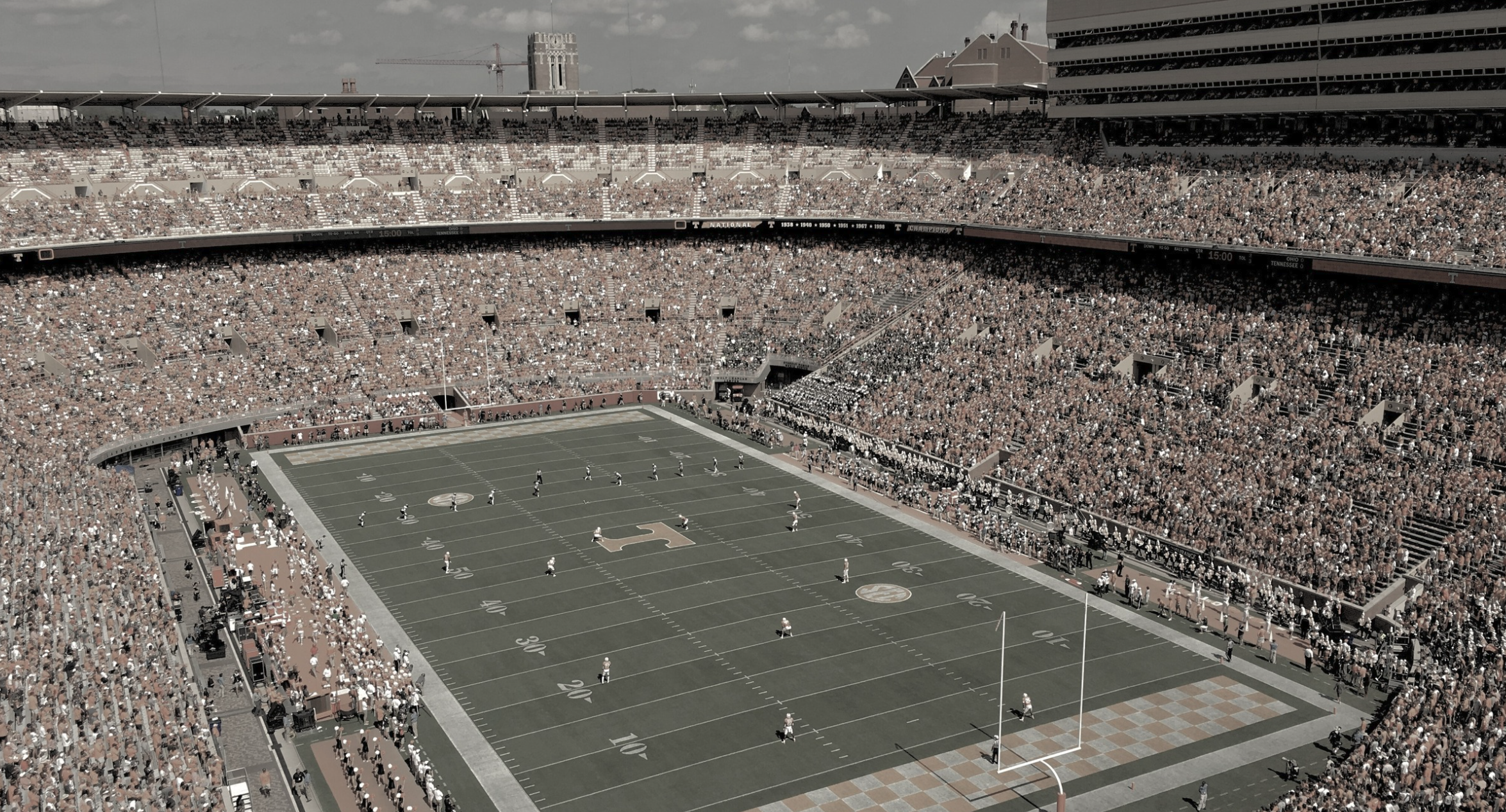 Image of Tennessee Volunteers stadium on college football game day. 